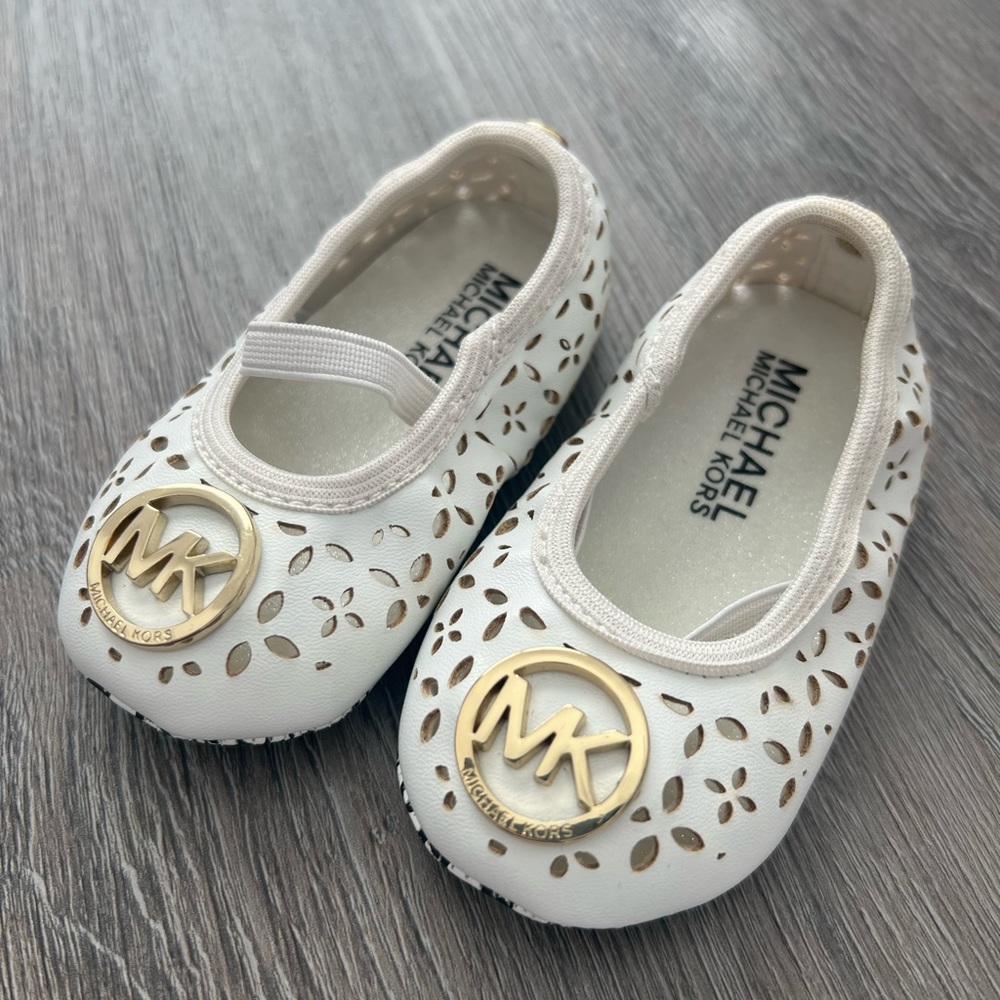 COPY - Michael Kors Baby Flats
